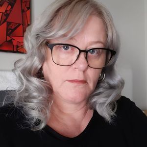 Meet your Posher, Jeanette